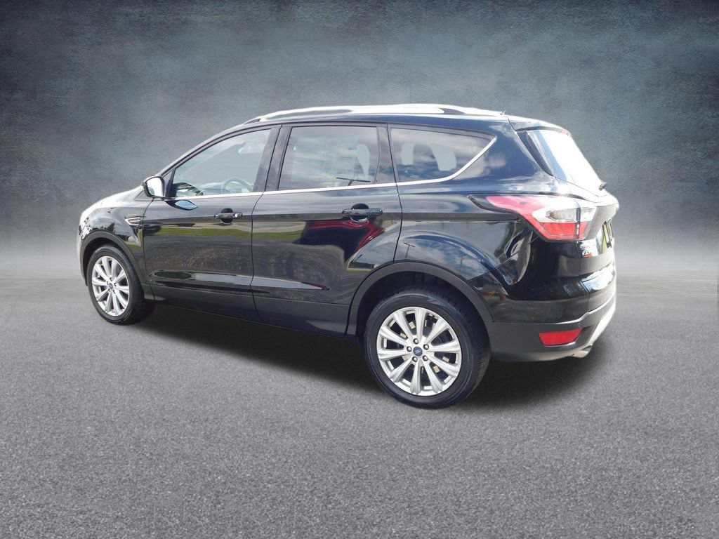 Used 2017 Ford Escape Titanium FWD image 5