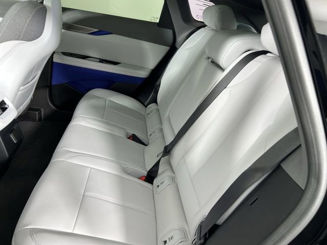Used 2025 Cadillac Optiq Luxury 1 AWD/4WD image 26