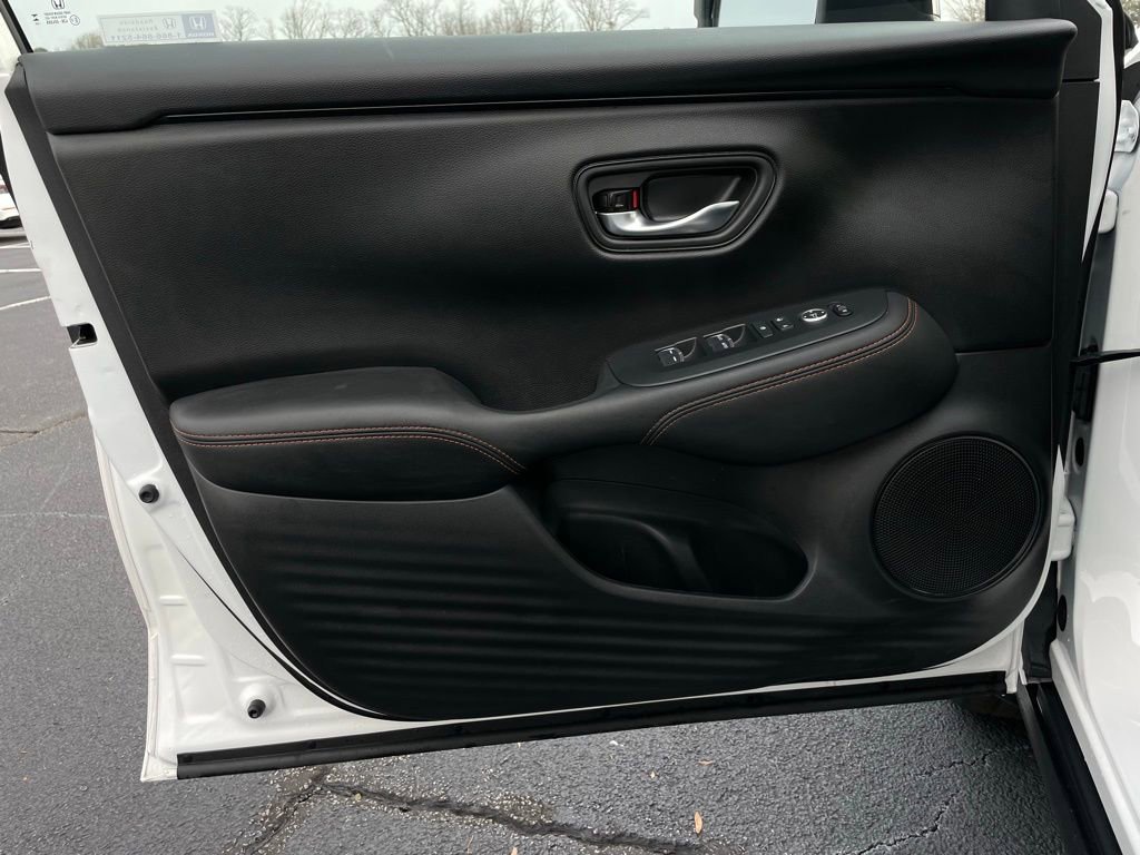 Certified 2026 Honda HR-V Sport image 23