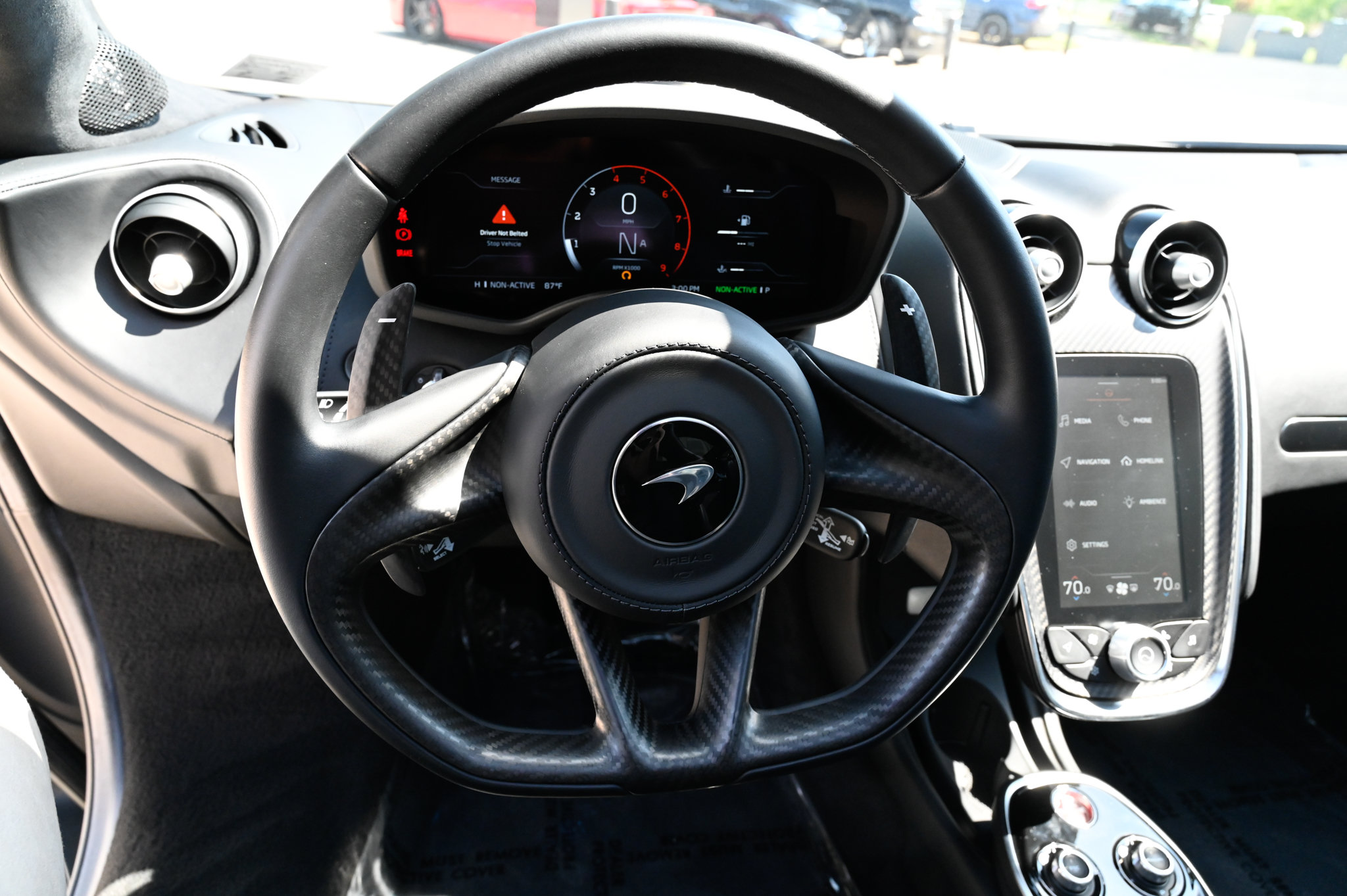Used 2023 McLaren GT RWD image 24