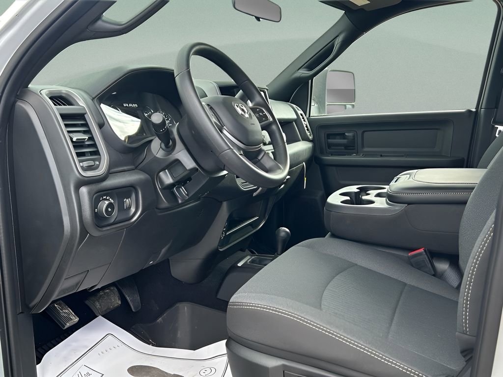 New 2024 RAM 2500 Tradesman w/ Chrome Appearance Group image 20
