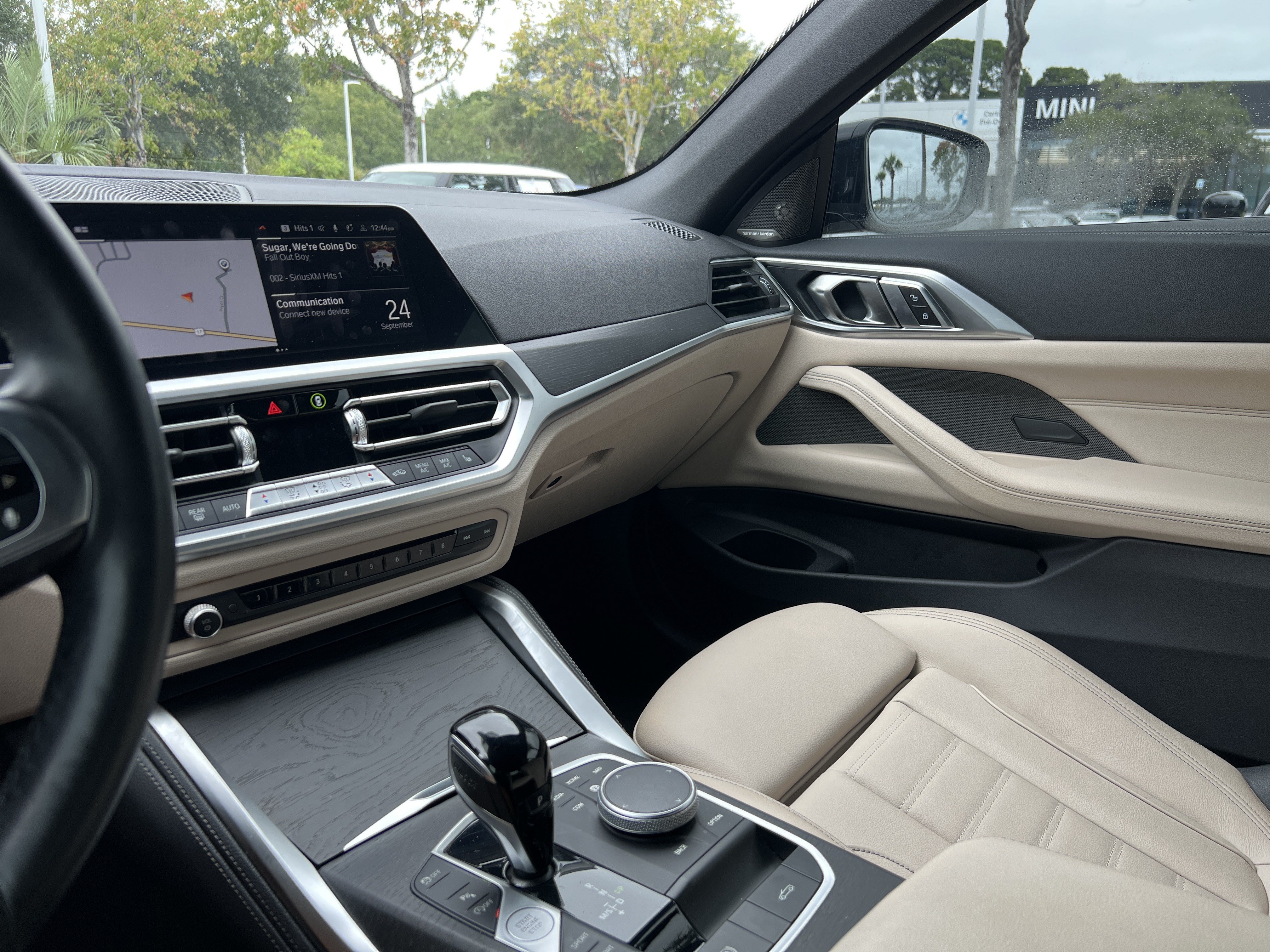 Certified 2023 BMW 430i Convertible w/ M Sport Package RWD image 29