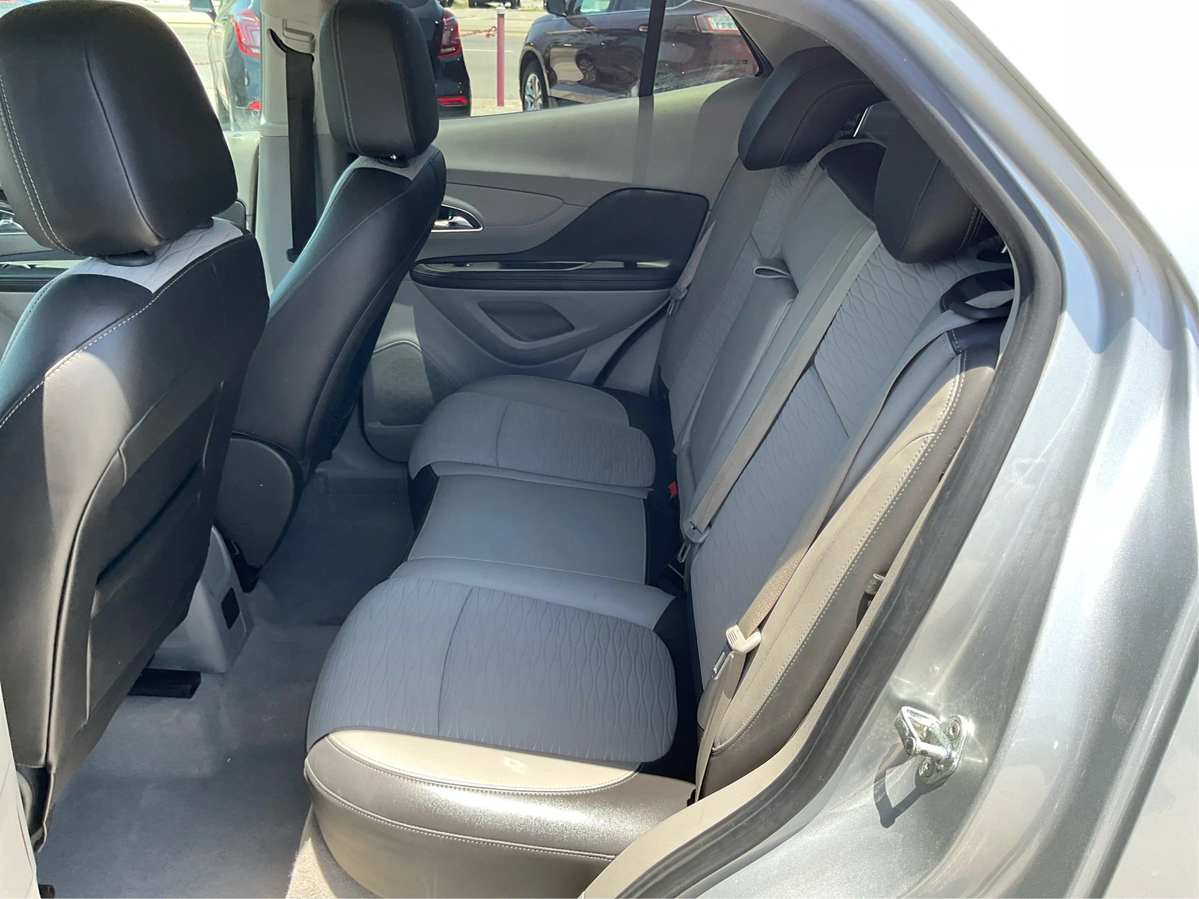 Used 2016 Buick Encore FWD image 10