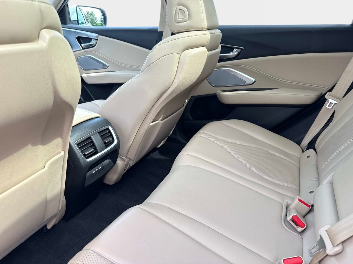 Used 2023 Acura RDX w/ Technology Package FWD image 14