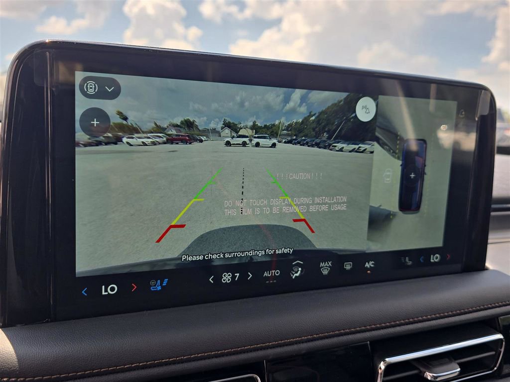 New 2025 Lincoln Aviator 2WD w/ Equipment Group 101A image 23