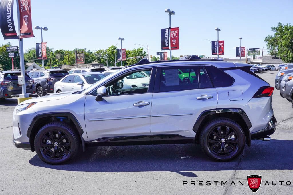 Used 2024 Toyota RAV4 SE w/ Convenience Package AWD/4WD image 13