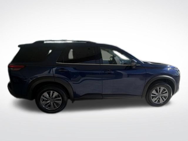 Used 2025 Nissan Pathfinder SV FWD image 7