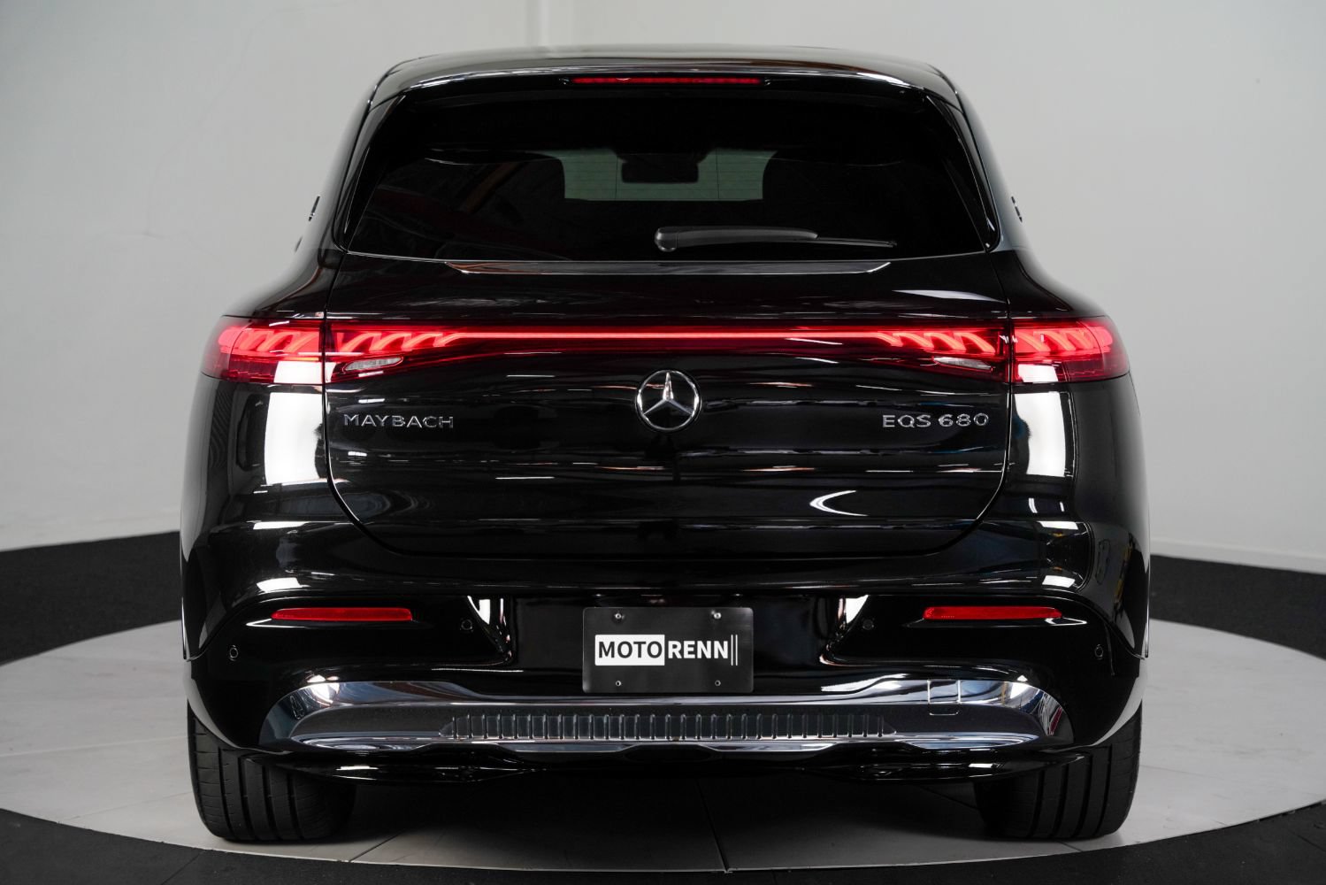 Used 2025 Mercedes-Benz Maybach EQS 680 4MATIC image 8