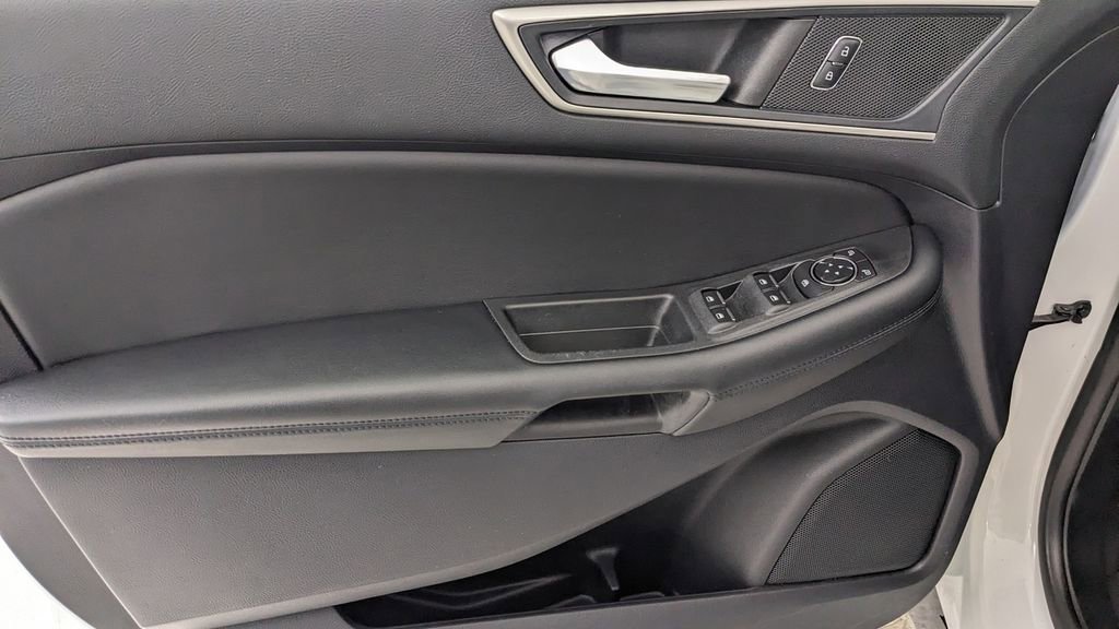 Certified 2022 Ford Edge SEL w/ Convenience Package image 26