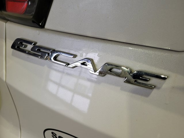 Used 2018 Ford Escape SE w/ SE SYNC Package image 63