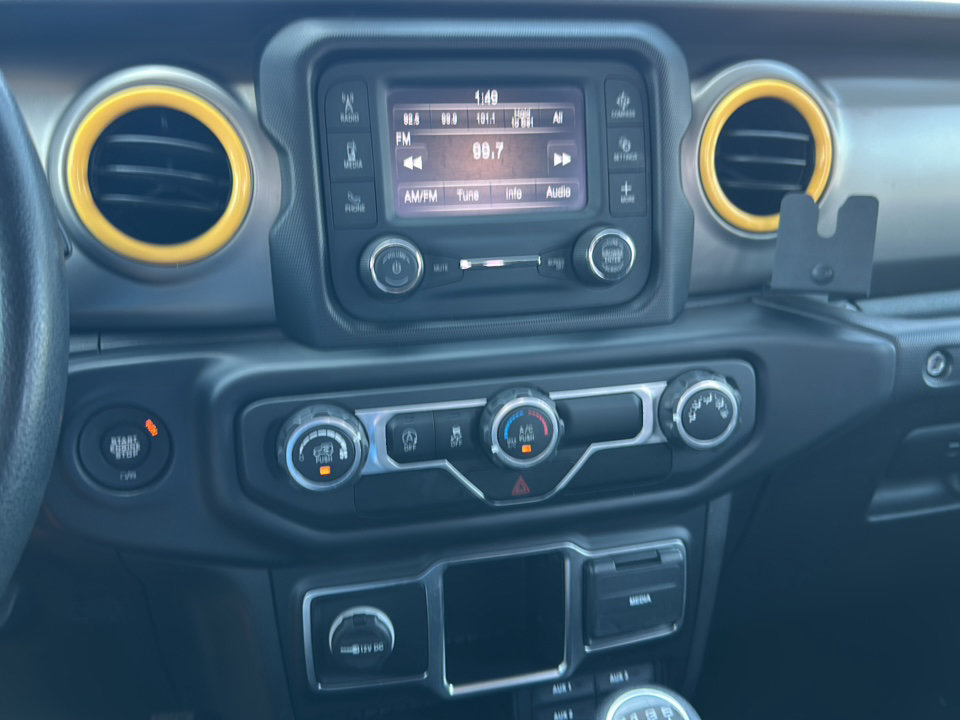 Used 2021 Jeep Wrangler Sport AWD/4WD image 27