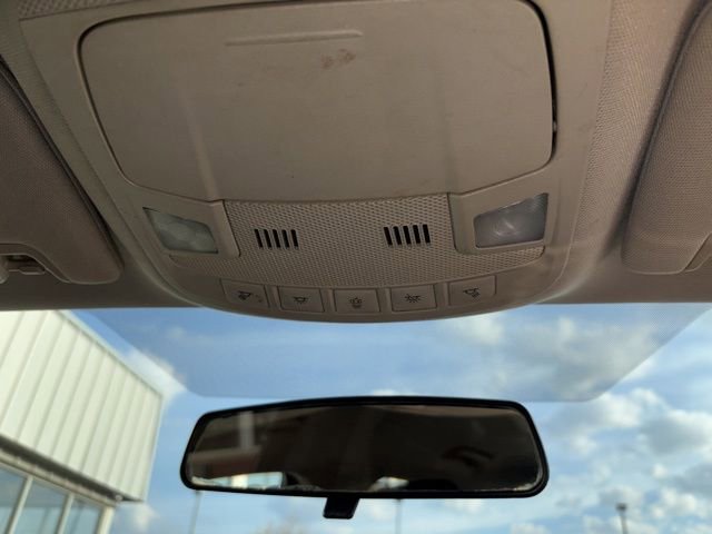 Used 2018 Ford Fusion SE FWD image 8