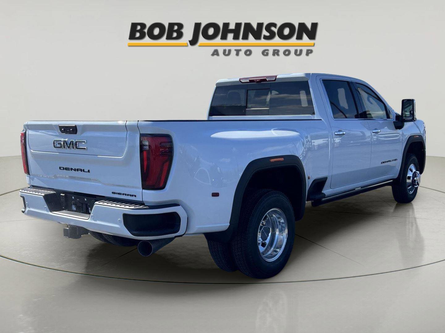 New 2026 GMC Sierra 3500 Denali Ultimate w/ LPO, Black Badging Package image 3