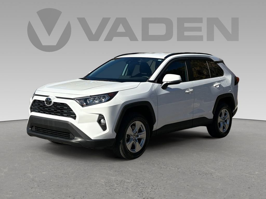Used 2021 Toyota RAV4 XLE image 22