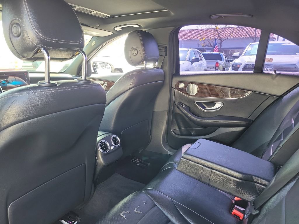 Used 2020 Mercedes-Benz C 300 Sedan image 14