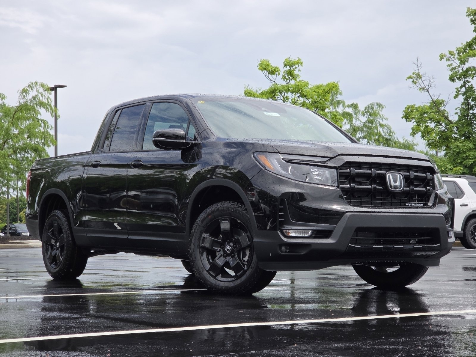 New 2026 Honda Ridgeline Black Edition image 2