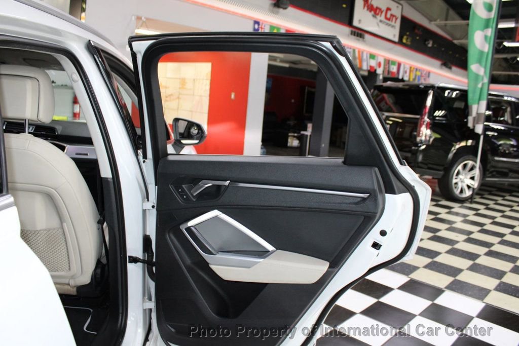 Used 2020 Audi Q3 2.0T Premium image 28