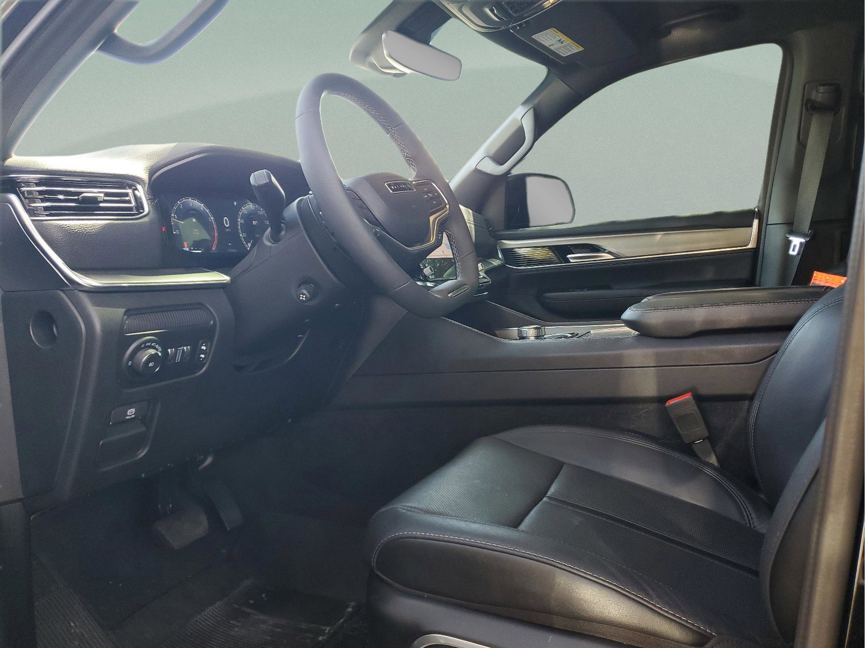 Used 2024 Jeep Wagoneer Series II image 15