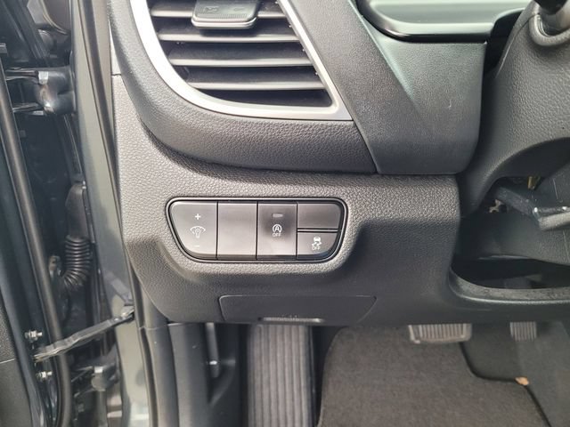 Used 2024 Kia Seltos EX FWD image 22