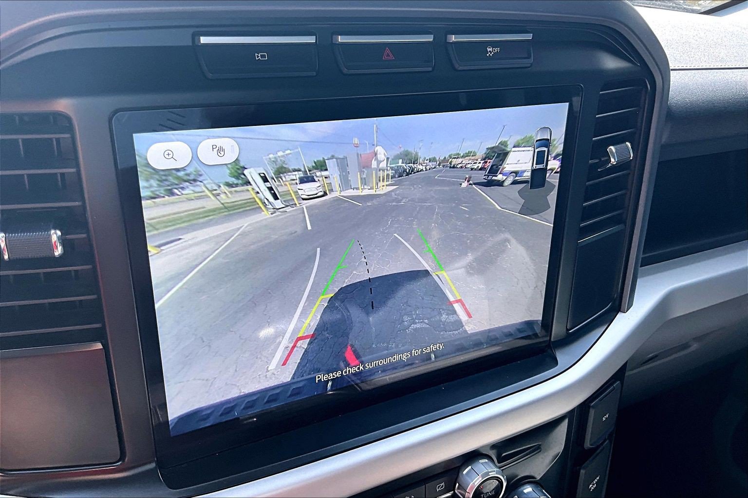 Used 2023 Ford F150 Lightning Pro AWD/4WD image 29
