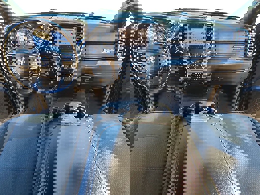 Used 2022 RAM 2500 Big Horn w/ Level A Equipment Group image 9