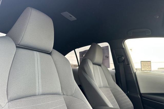 Certified 2025 Toyota Corolla SE image 24