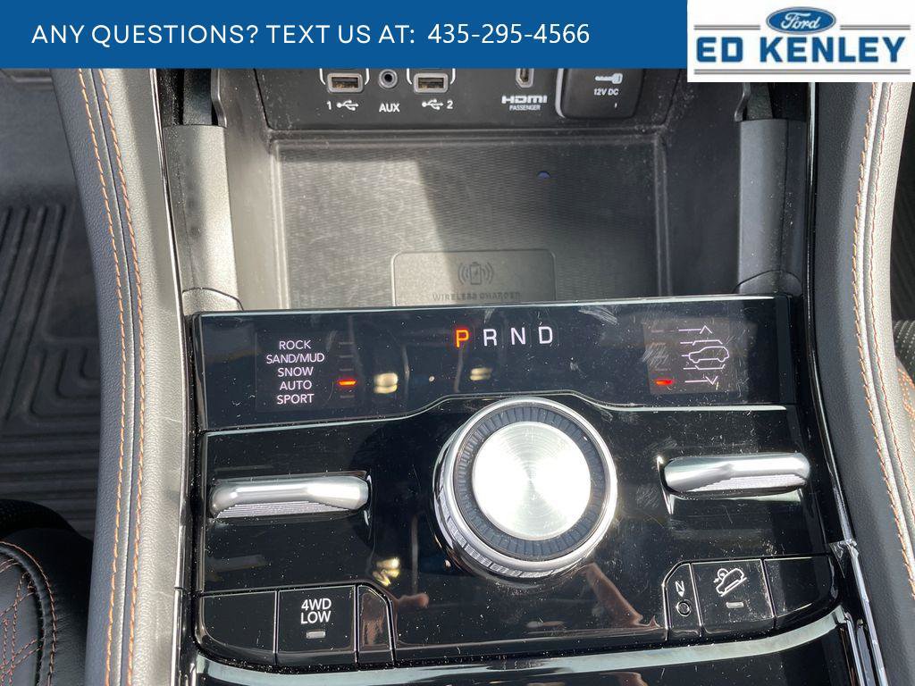 Used 2023 Jeep Grand Cherokee L Summit AWD/4WD image 17