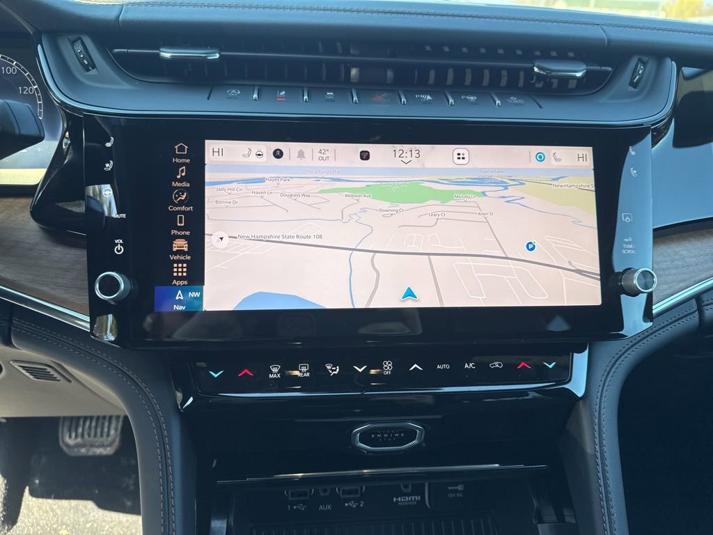 New 2026 Jeep Grand Cherokee L Summit image 13