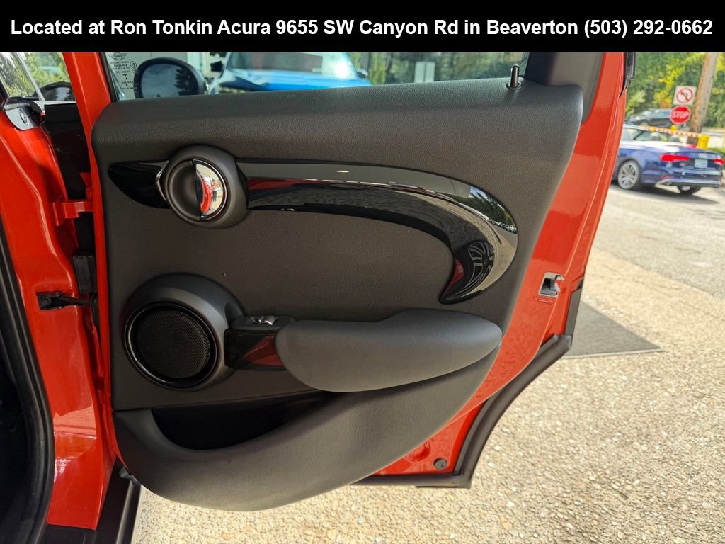 Used 2019 MINI Cooper S w/ Signature Upholstery Package FWD image 29