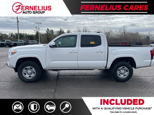 Used 2023 Toyota Tacoma SR AWD/4WD image 2