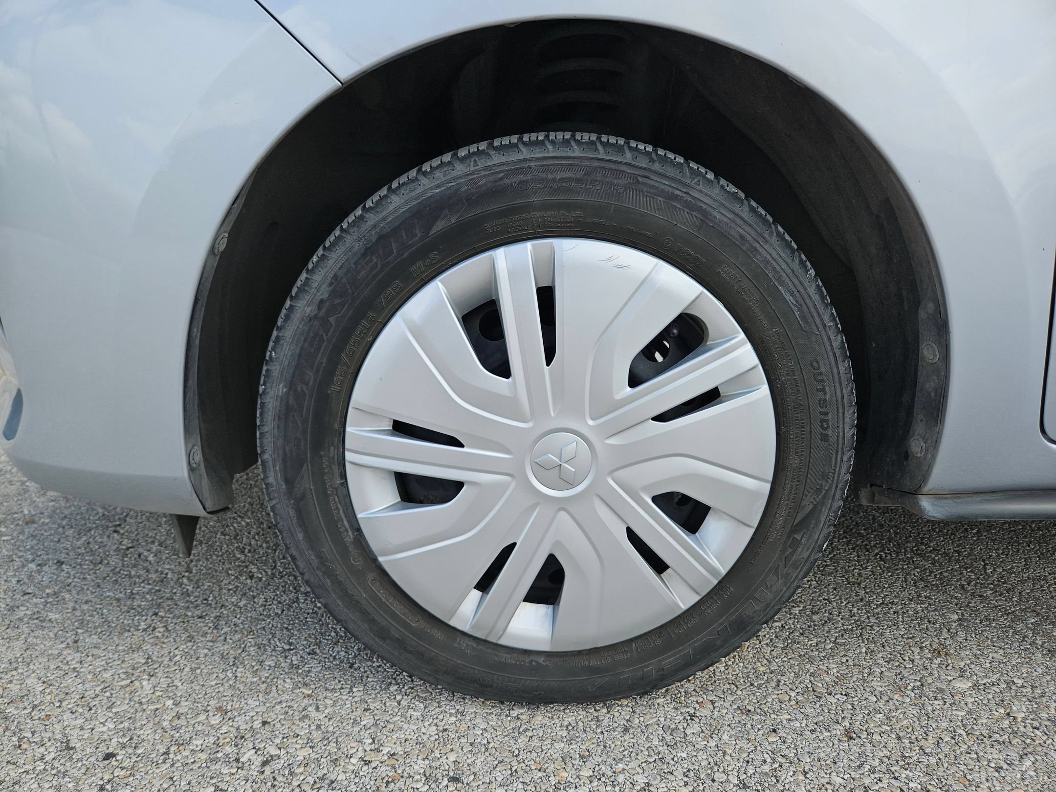 Used 2024 Mitsubishi Mirage G4 ES FWD image 31
