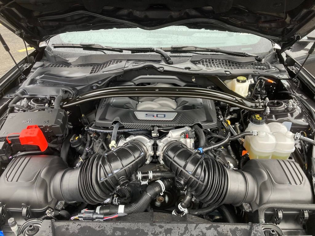 Used 2024 Ford Mustang GT Premium image 32