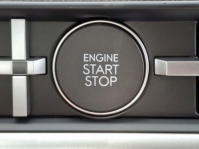 New 2026 Hyundai Santa Fe SE image 9