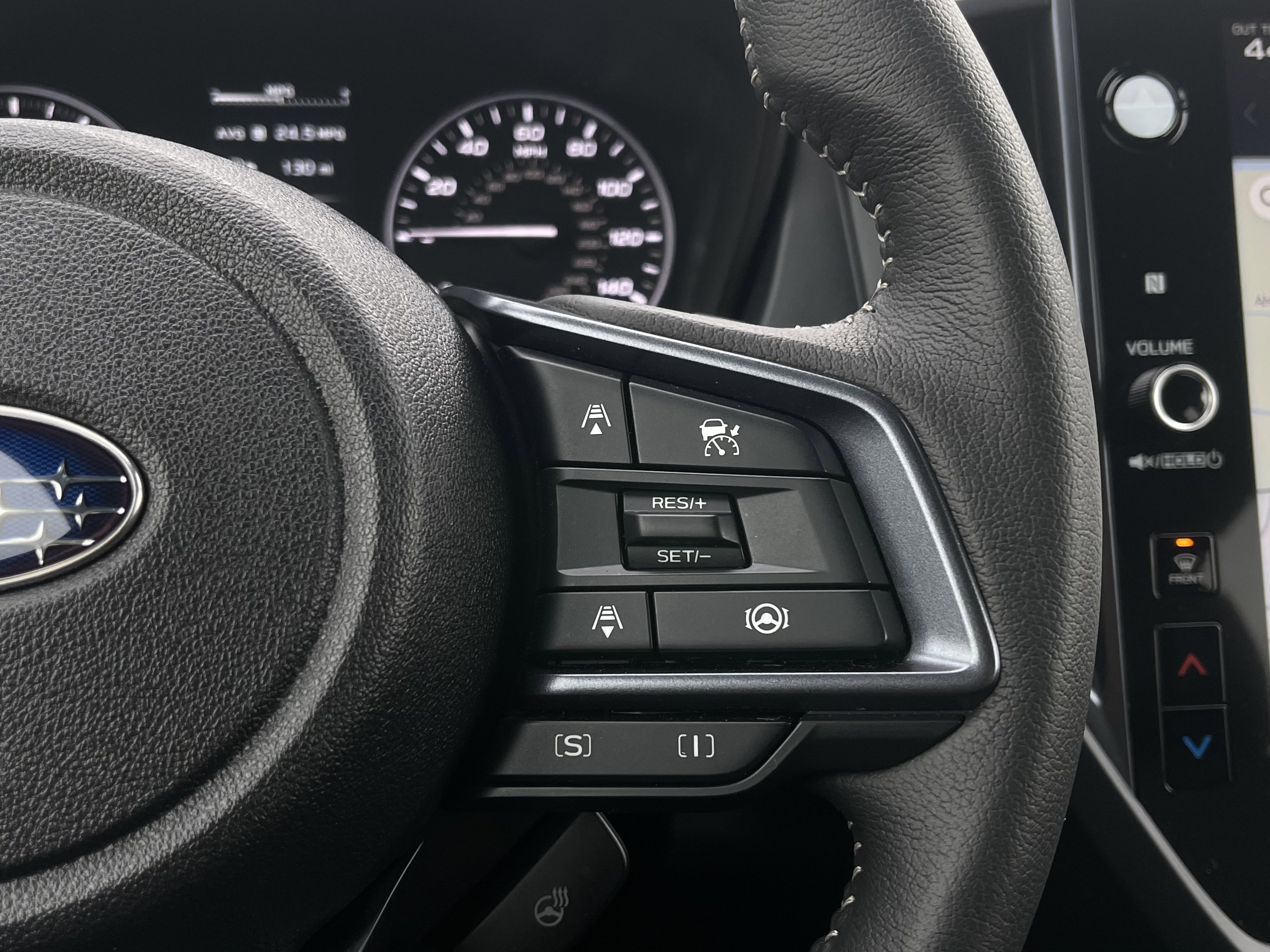 Certified 2025 Subaru Forester Limited image 11