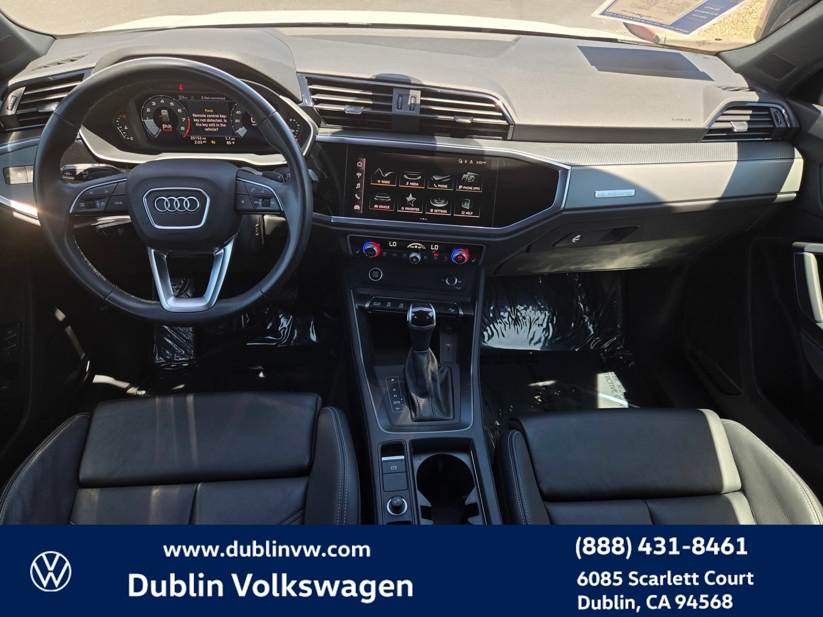 Used 2023 Audi Q3 2.0T Premium w/ Black Optic Sport Package AWD/4WD image 14