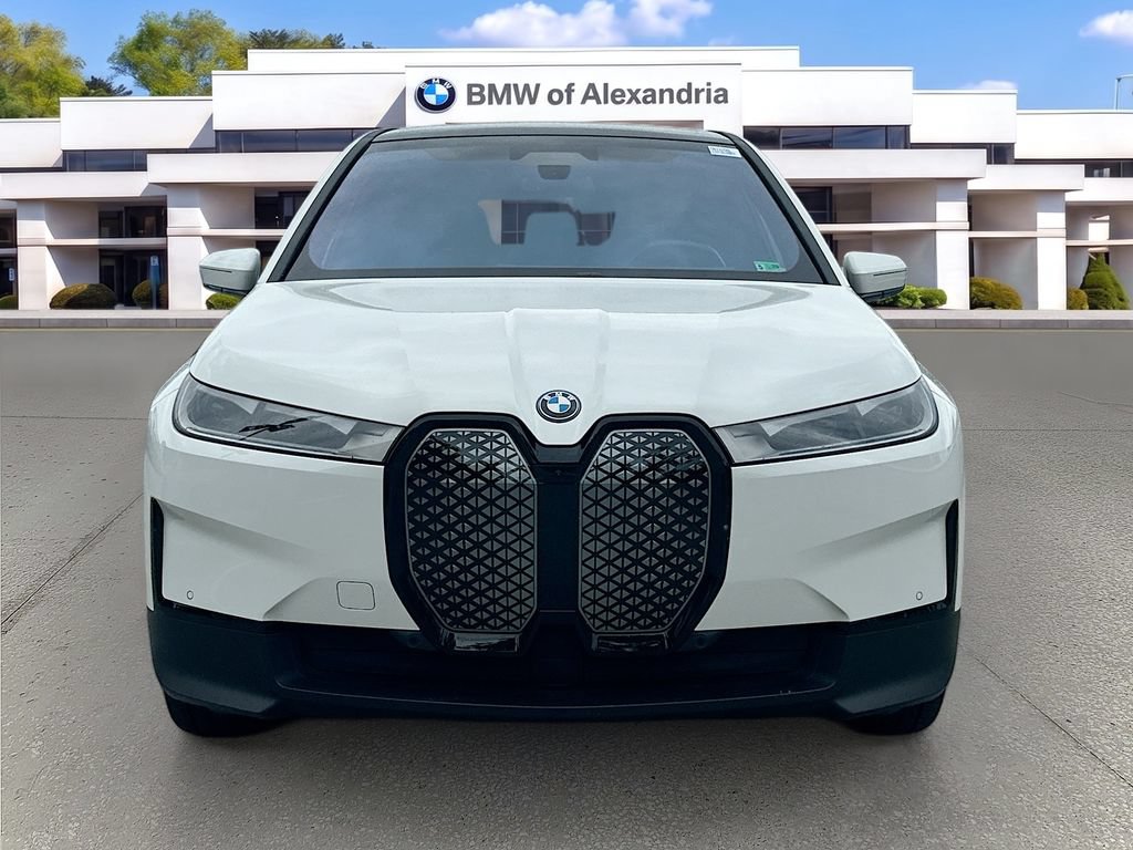 Certified 2024 BMW iX xDrive50 AWD/4WD image 2