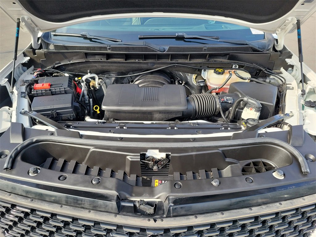 Used 2021 Cadillac Escalade Premium Luxury w/ LPO, Illumination Package image 27