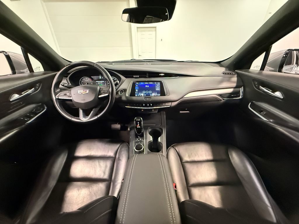 Used 2023 Cadillac XT4 Premium Luxury image 71