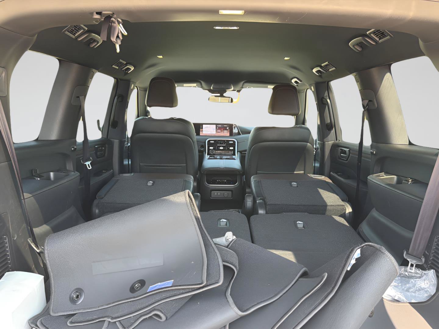 New 2026 Nissan Armada SL w/ Captain's Chari Seat Package AWD/4WD image 43