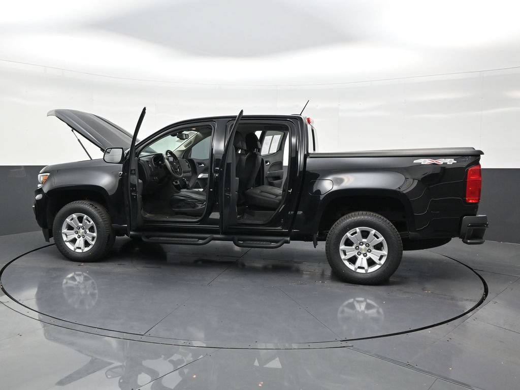 Used 2022 Chevrolet Colorado LT w/ Luxury Package AWD/4WD image 28