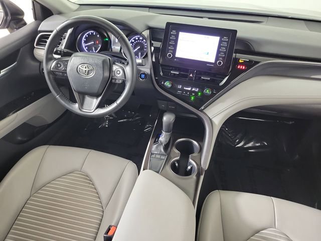 Used 2023 Toyota Camry SE w/ Convenience Package FWD image 15