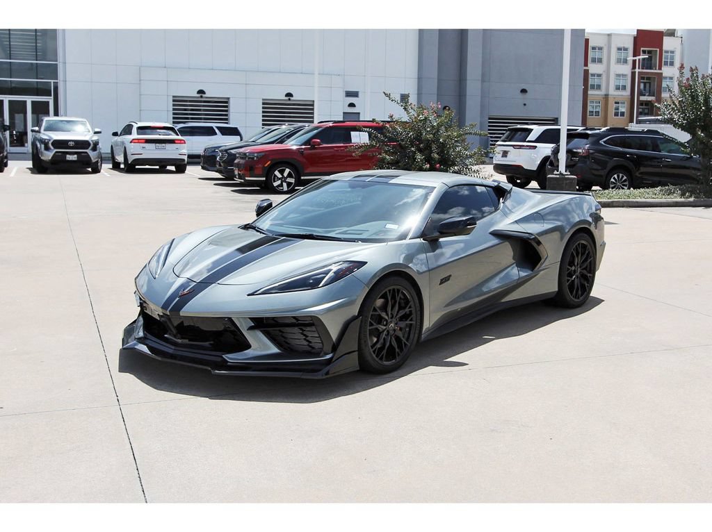 Used 2023 Chevrolet Corvette Stingray Preferred Cpe w/ 2LT RWD image 3