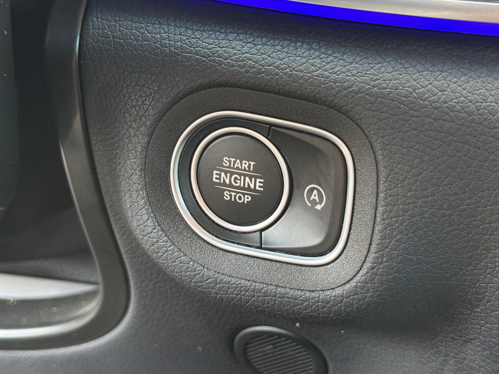 Used 2020 Mercedes-Benz GLS 450 4MATIC image 30