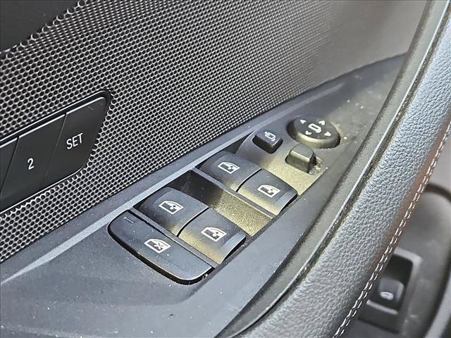 Used 2025 BMW 430i w/ M Sport Package RWD image 16