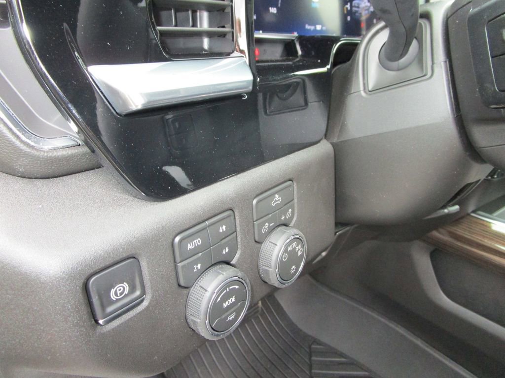 New 2026 Chevrolet Silverado 1500 LT image 30