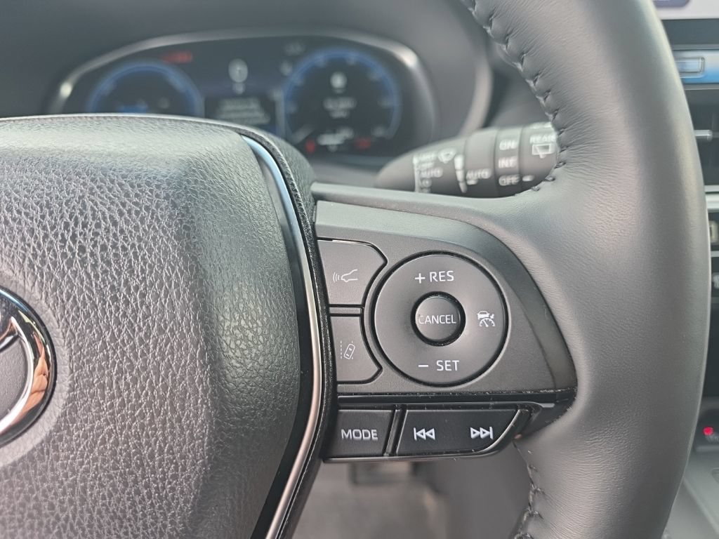 Used 2023 Toyota Venza Limited AWD/4WD image 19