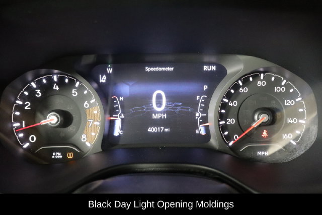 Used 2022 Jeep Compass Latitude FWD image 11