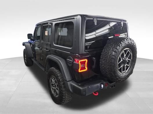 Used 2024 Jeep Wrangler Unlimited Rubicon w/ Capability Package image 3
