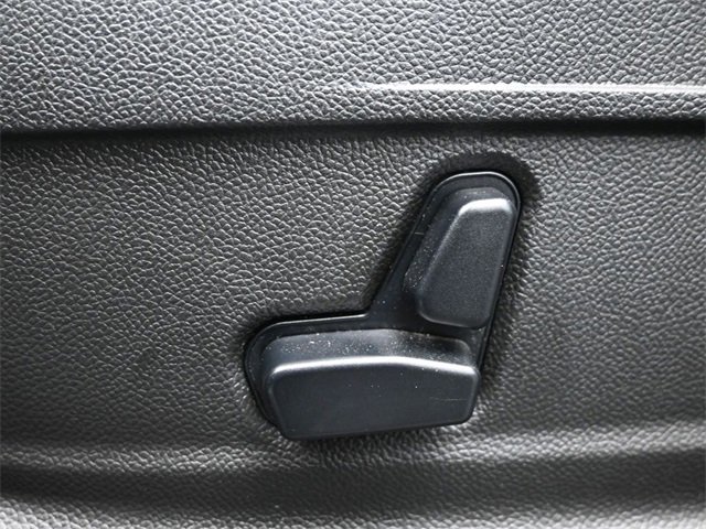 Used 2019 Alfa Romeo Stelvio Sprint w/ Nero Edizione image 12