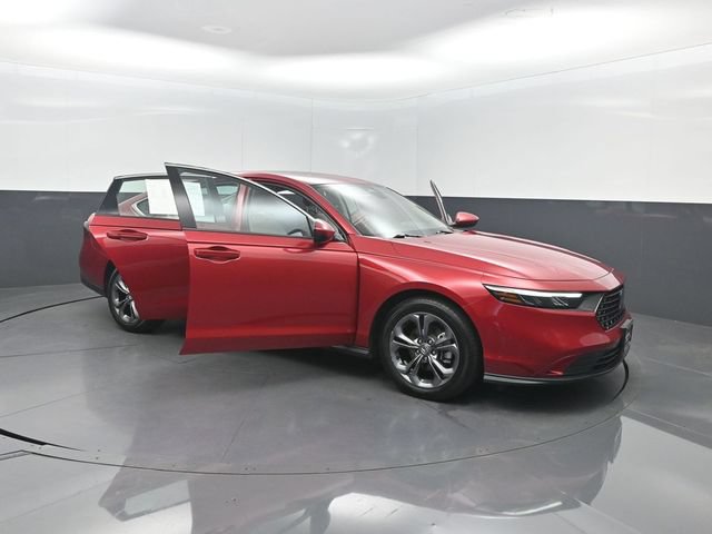 Used 2023 Honda Accord EX image 37